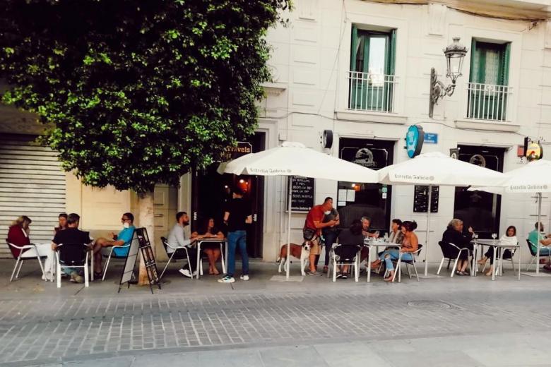 Beers and Travels Bar 1